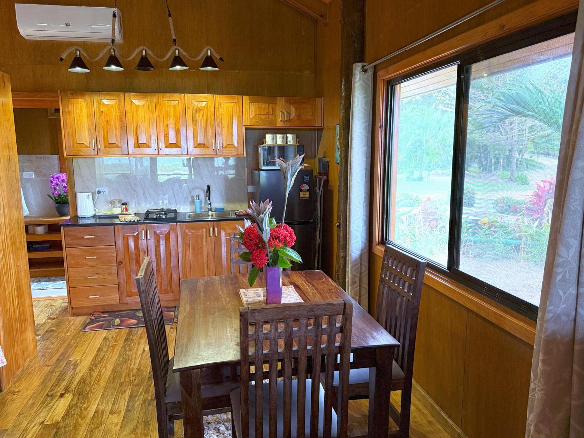 Sigasiga Sands Boutique Bungalows Savusavu Dış mekan fotoğraf