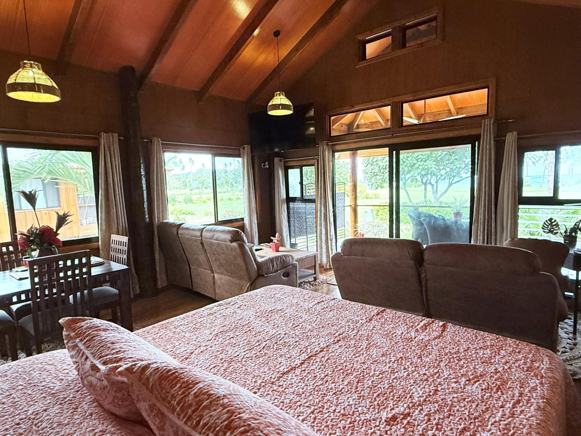 Sigasiga Sands Boutique Bungalows Savusavu Oda fotoğraf